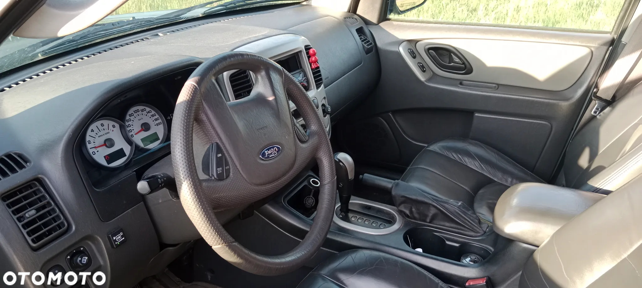 Ford Escape - 7