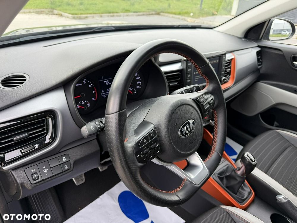 Kia Stonic 1.0 T-GDI 100 OPF Vision - 19