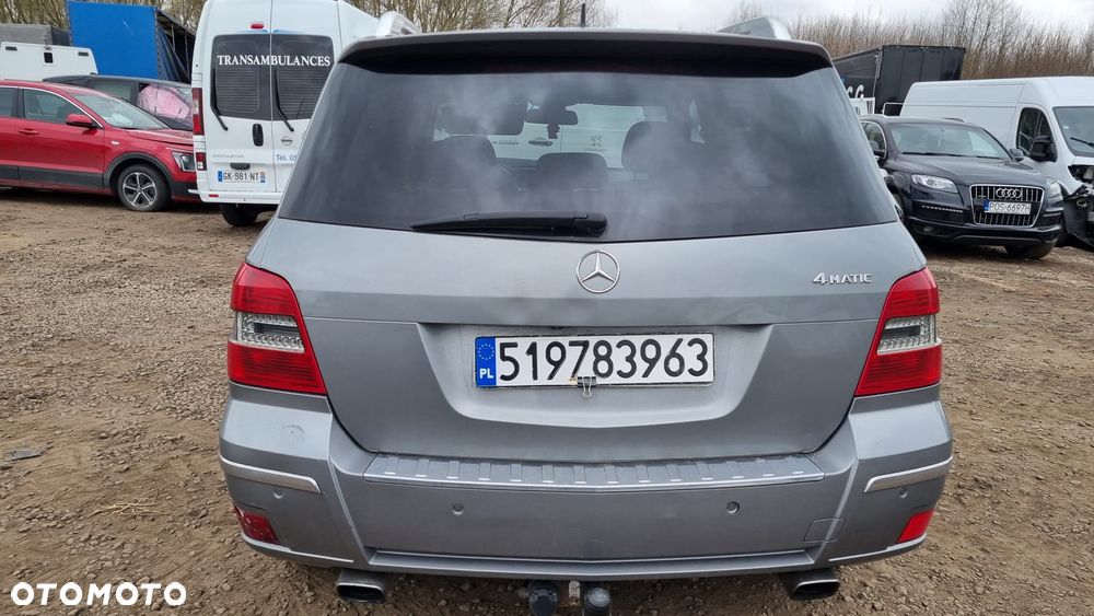 Mercedes-Benz GLK 220 CDI DPF BlueEFFICIENCY 7G-TRONIC SPORT EDITION - 3