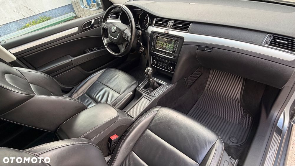 Skoda Superb - 31