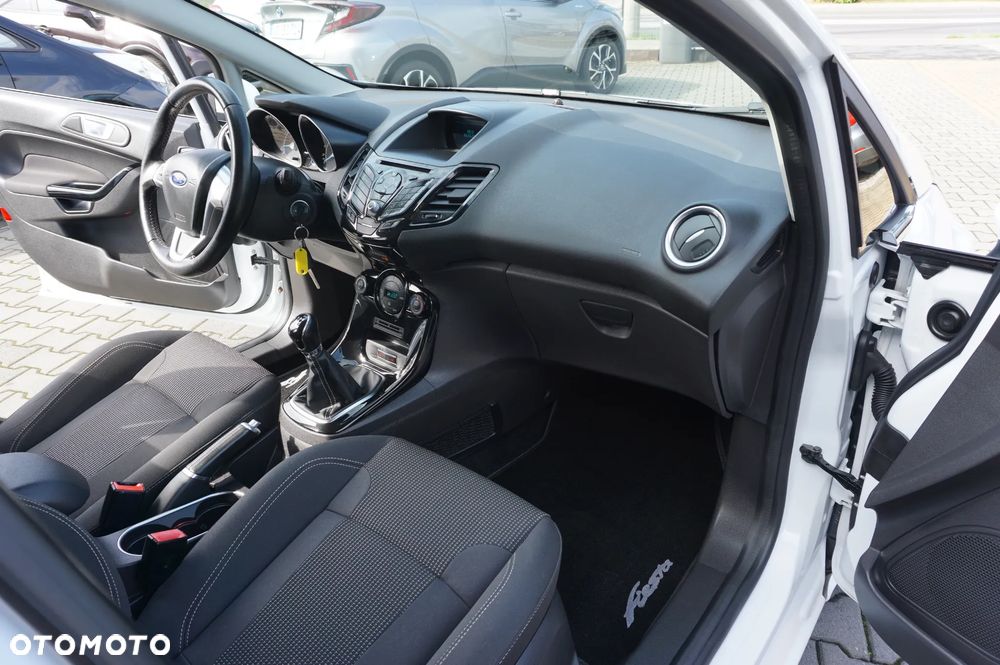 Ford Fiesta 1.25 Titanium EU5 - 27