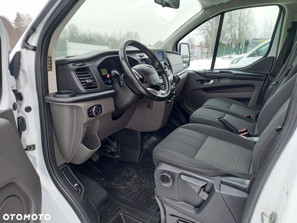 Ford Transit Custom 310 L2H1 Limited - 9