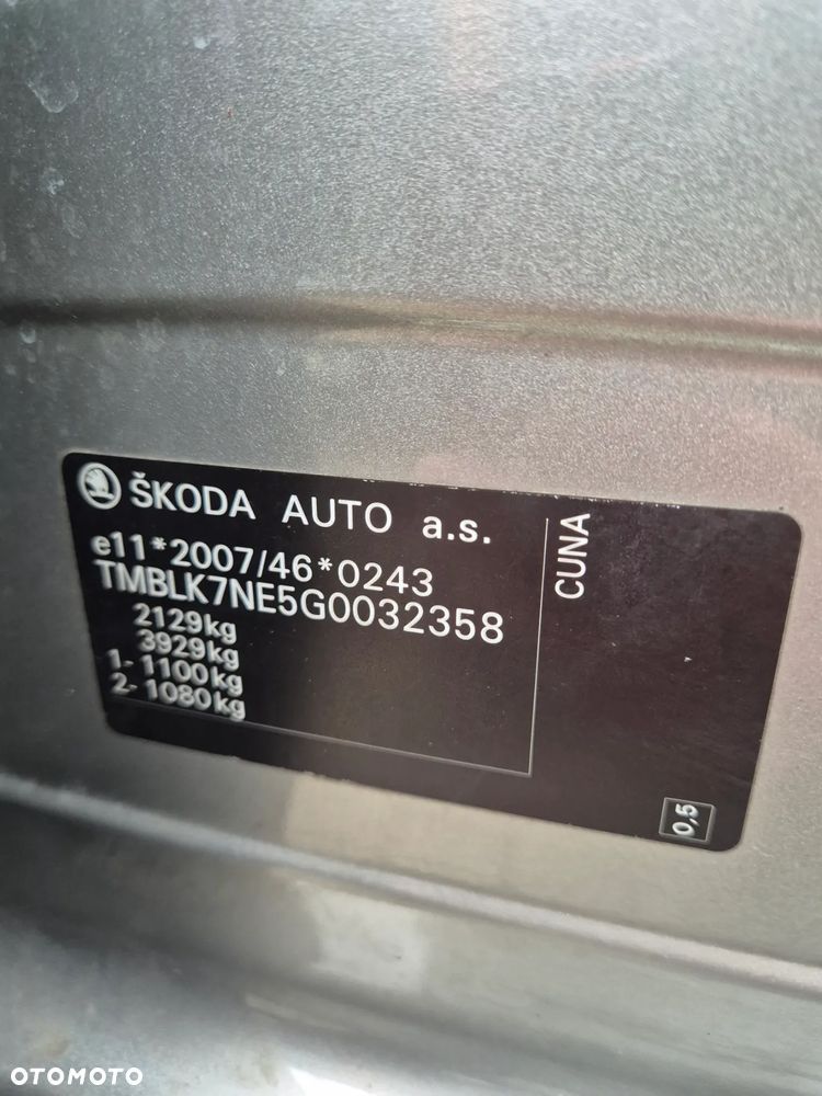 Skoda Octavia Scout 2.0 TDI 4x4 DSG - 21