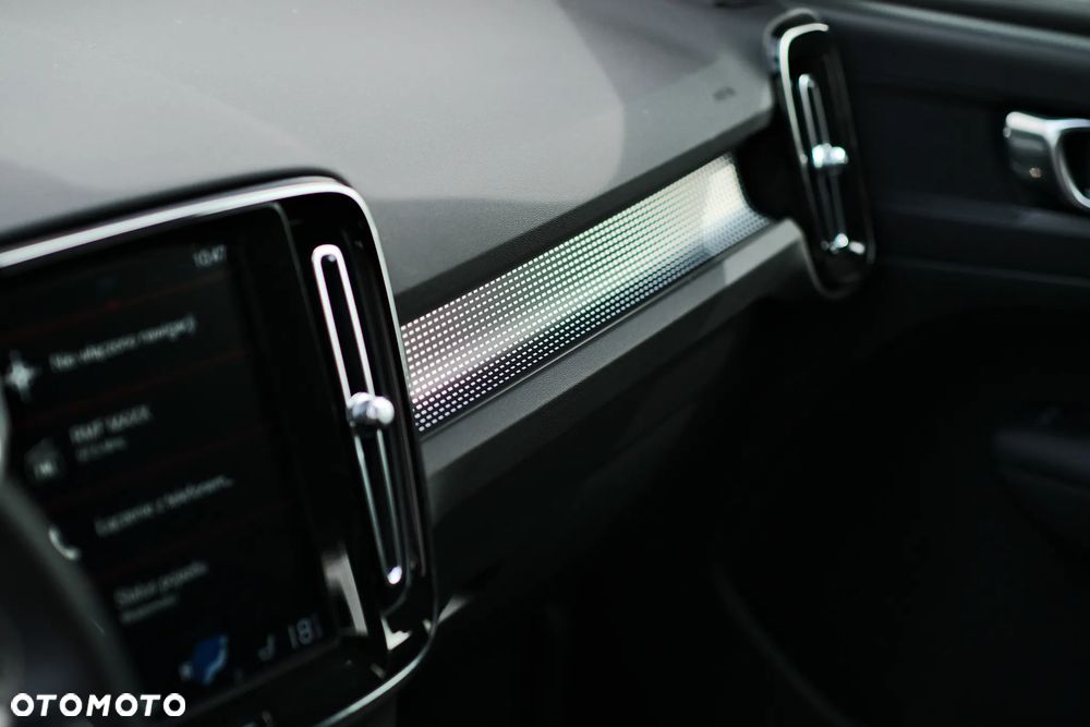 Volvo XC 40 T5 AWD Geartronic R-Design - 34