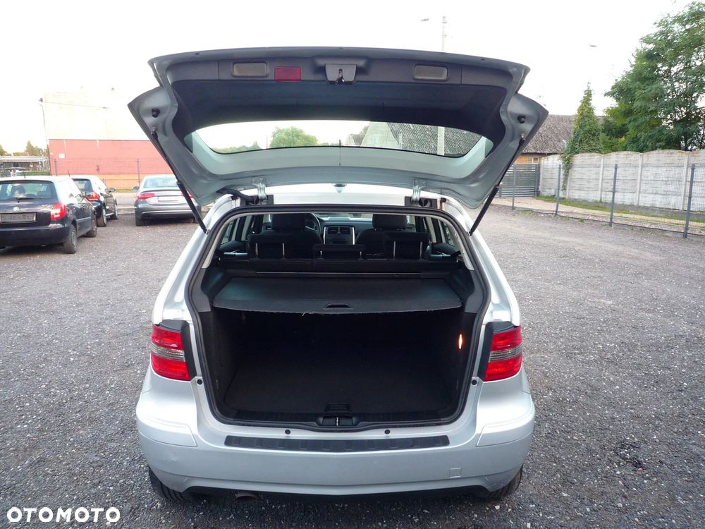 Mercedes-Benz Klasa B 170 BlueEFFICIENCY - 31