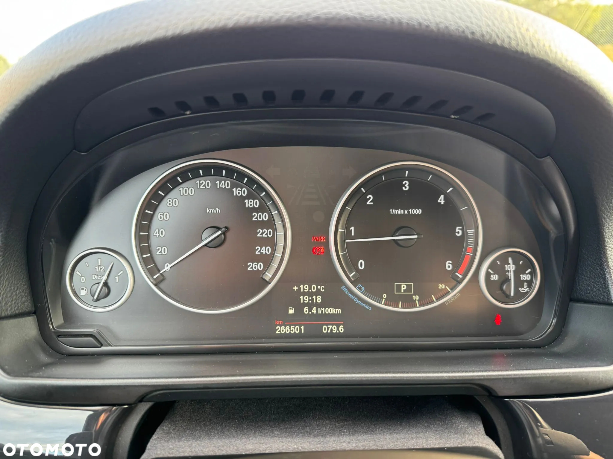 BMW Seria 5 520d Touring - 5