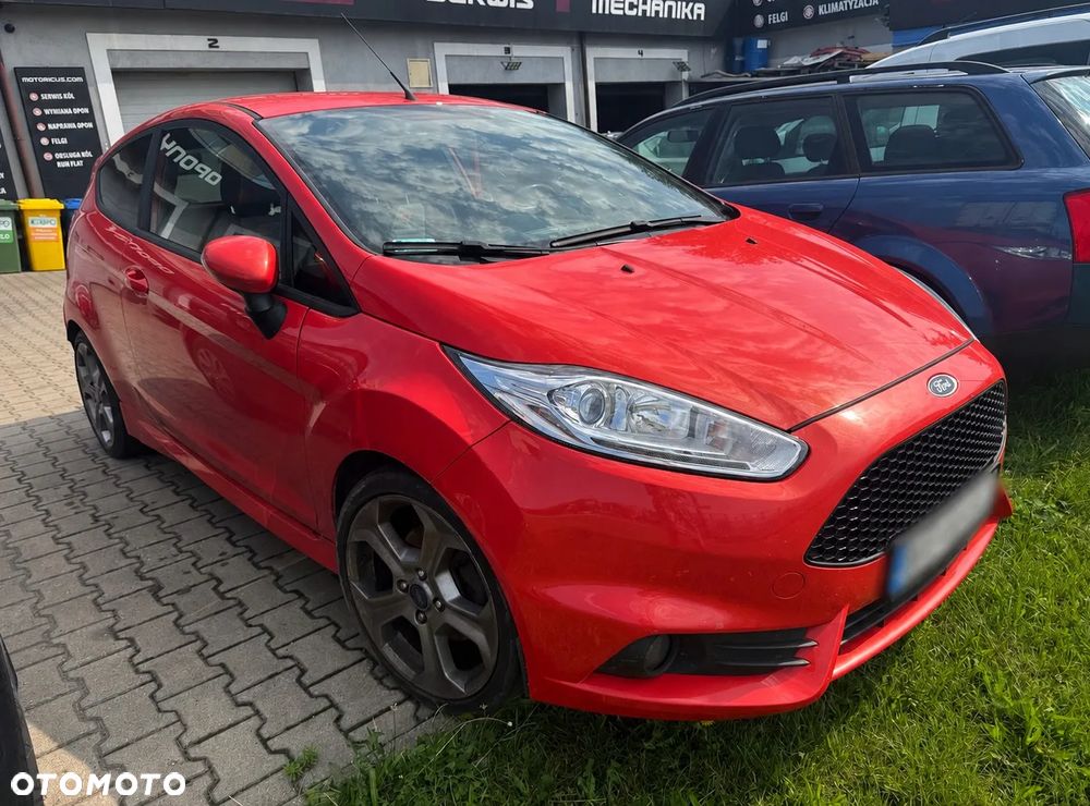 Ford Fiesta ST - 1
