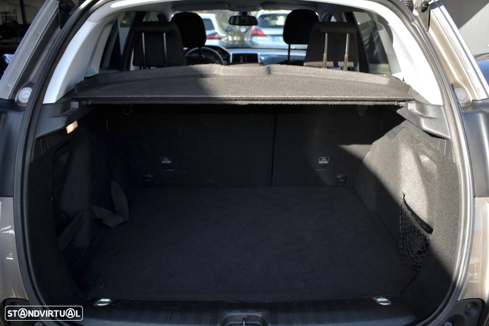 Peugeot 2008 1.2 PureTech Style - 19