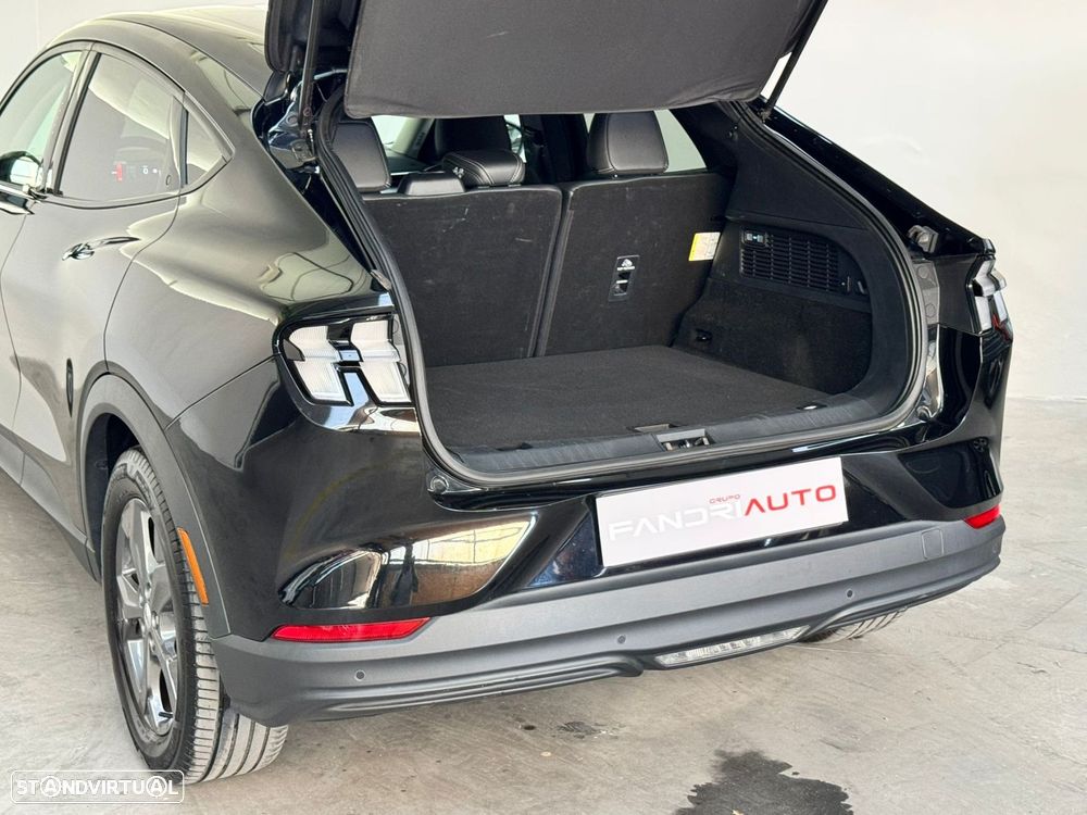 Ford Mustang Mach-E 72.6 kWh Base - 16