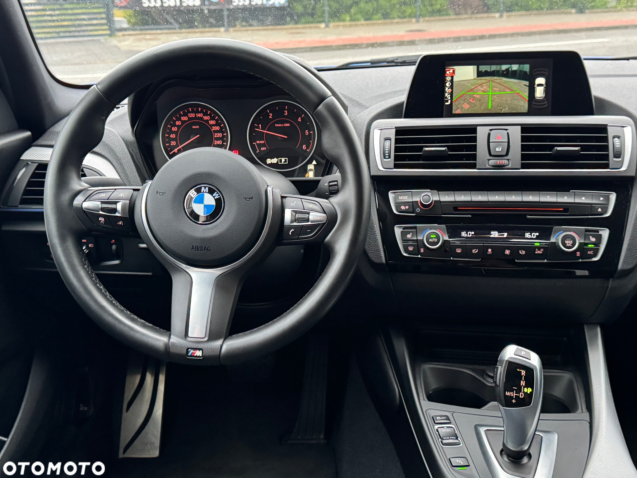 BMW Seria 1 120d xDrive M Sport - 27