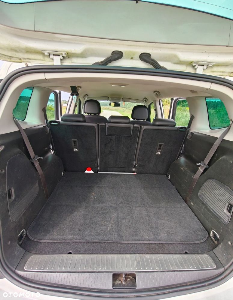 Opel Zafira - 13
