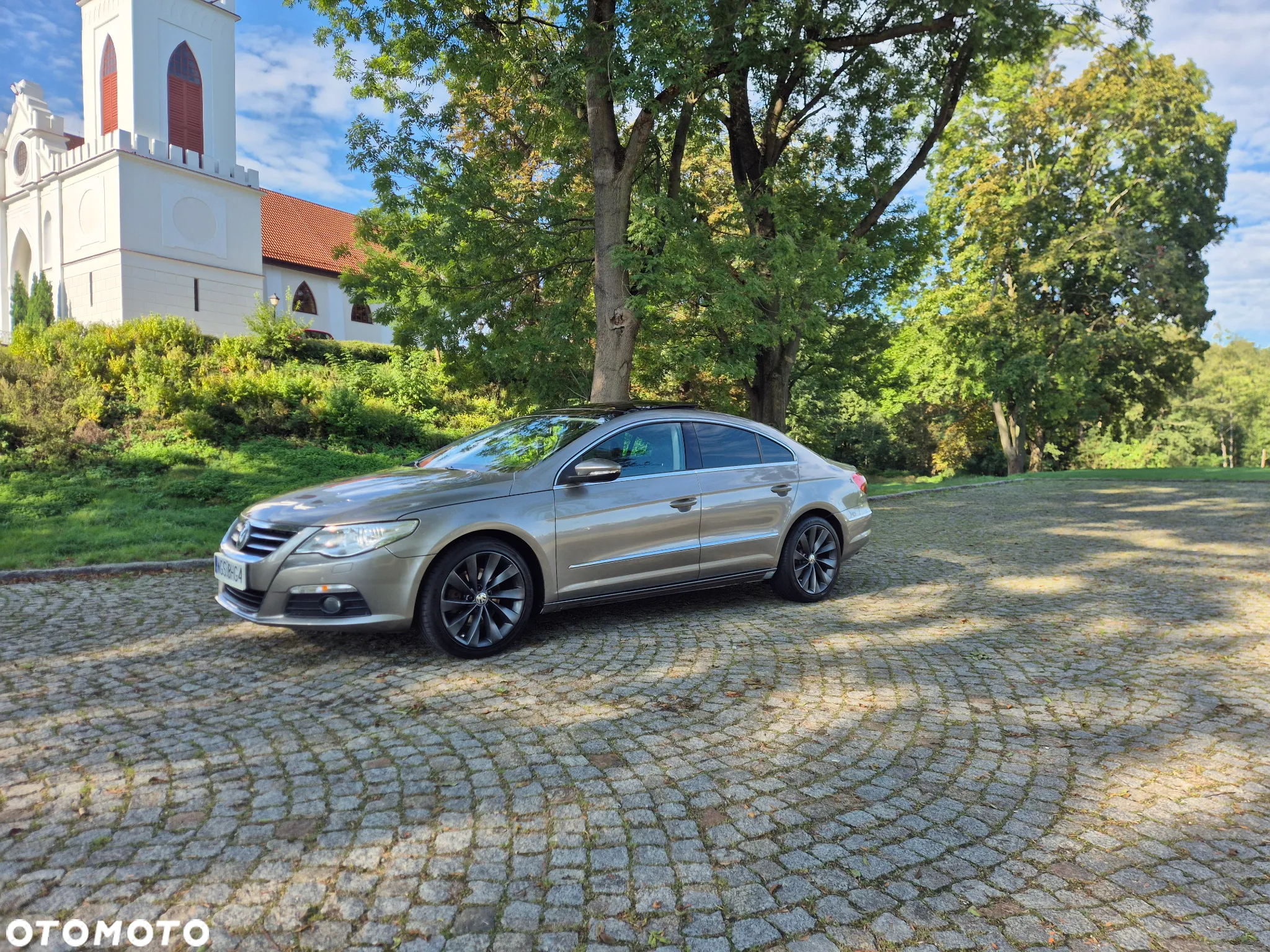 Volkswagen Passat CC 2.0 TDI DPF DSG - 2
