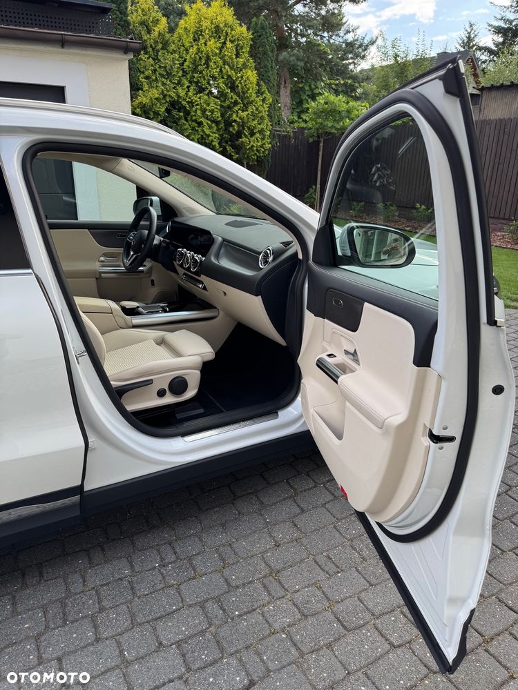 Mercedes-Benz EQA - 19