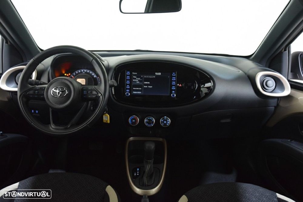 Toyota Aygo X 1.0 Pulse CVT - 17