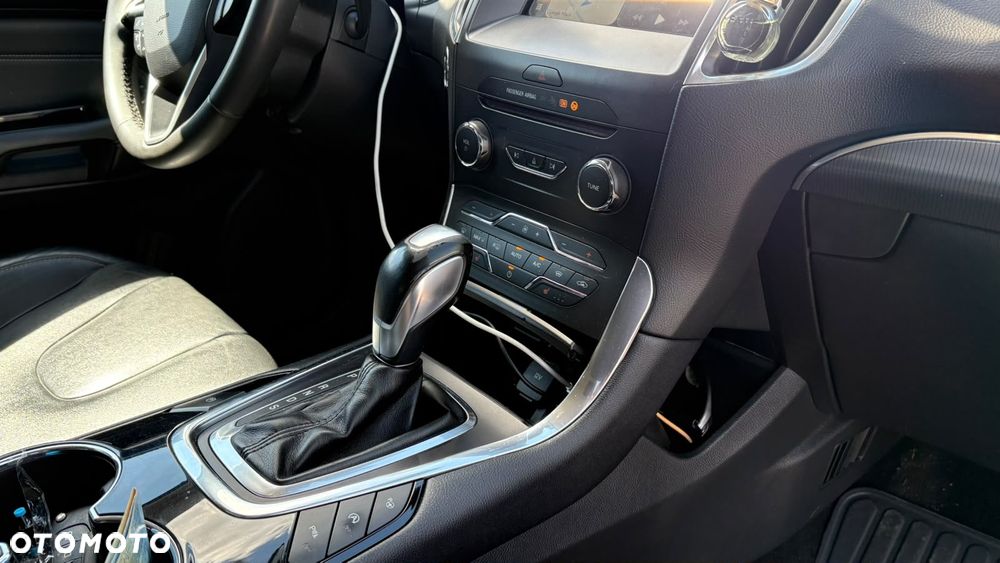 Ford S-Max 2.0 TDCi Bi-Turbo Titanium PowerShift - 4