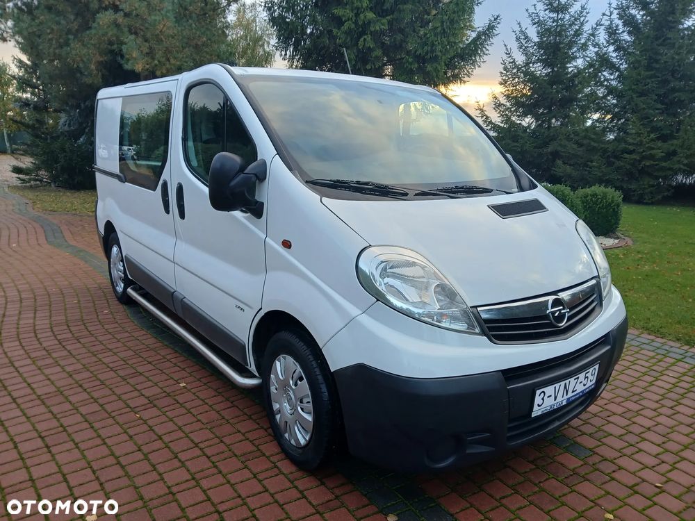 Opel VIVARO - 1