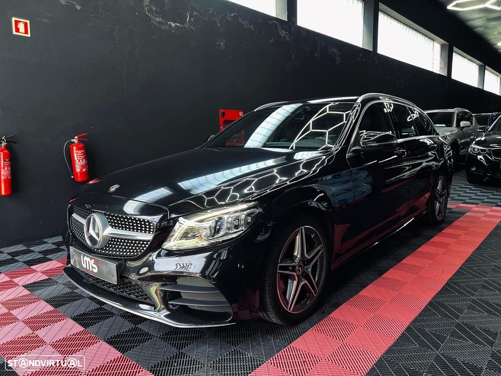 Mercedes-Benz C 220 d AMG Line - 4