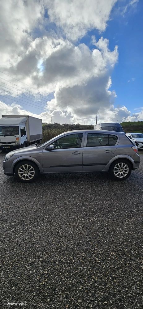 Opel Astra 1.4 Enjoy - 3