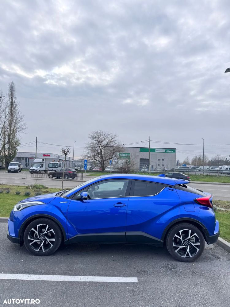 Toyota C-HR 1.8 HSD 122 CP 4x2 CVT C-lassy - 2