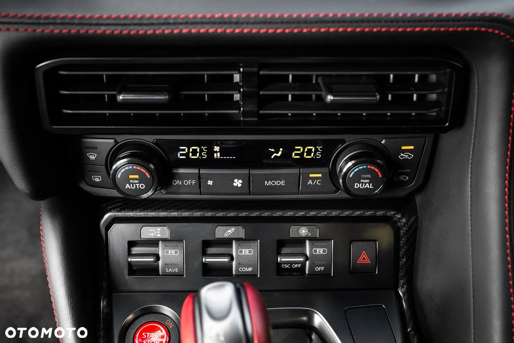 Nissan GT-R Nismo 2020 - 31