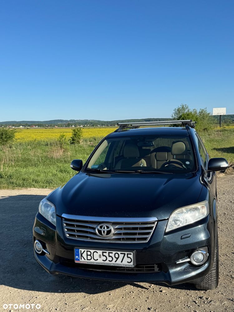 Toyota RAV4 - 3