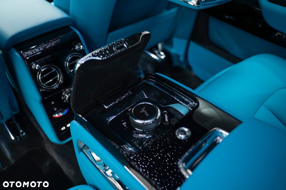 Rolls-Royce Cullinan - 27