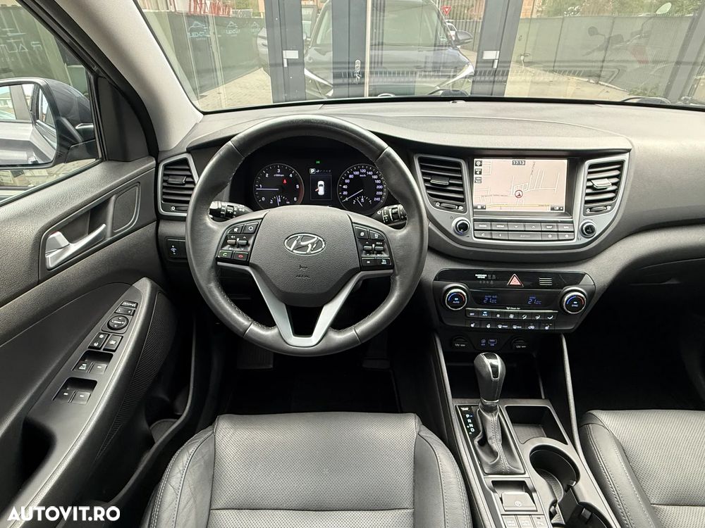Hyundai Tucson 2.0 CRDI 4WD Automatik Premium - 10