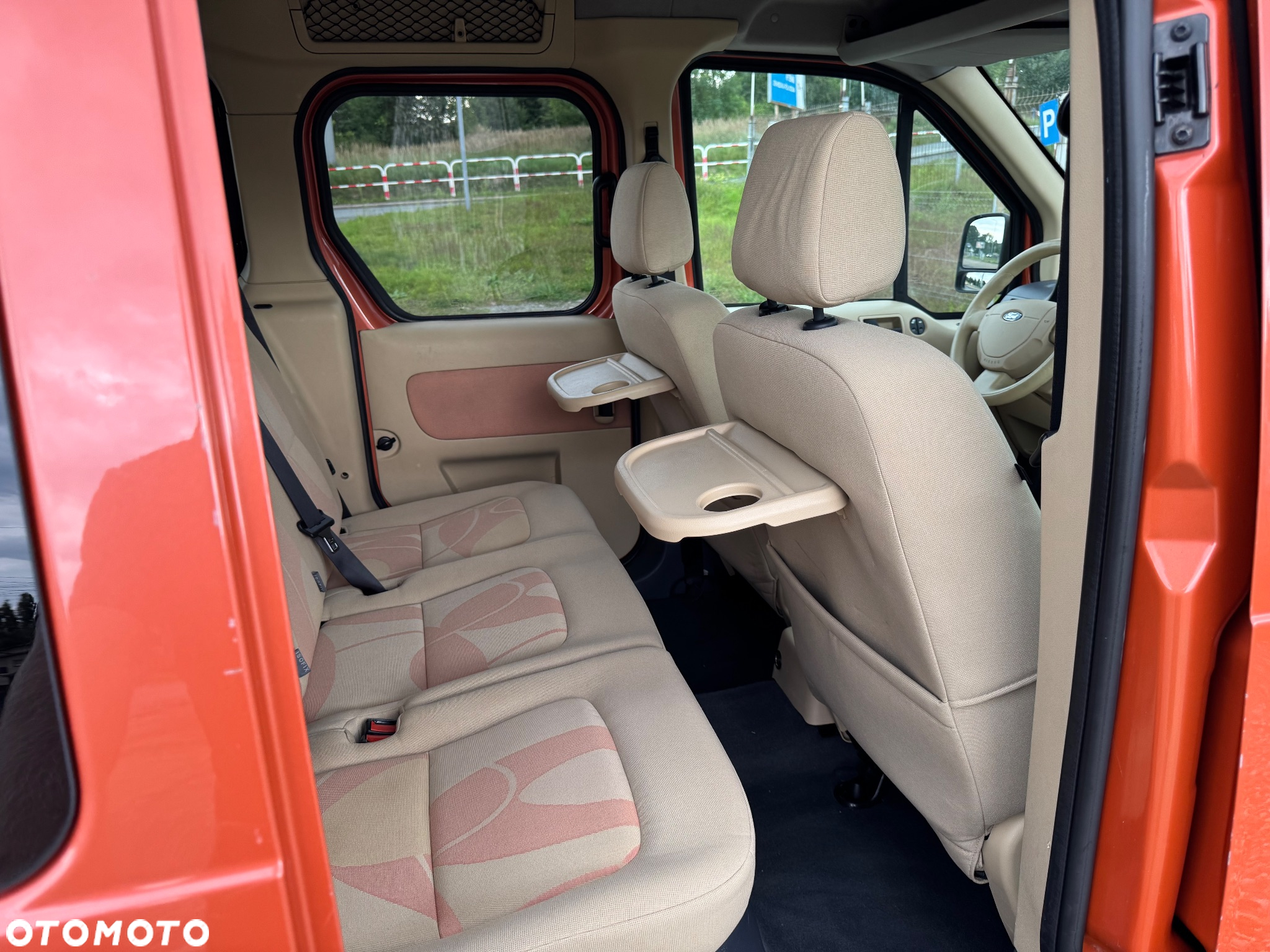Ford Tourneo Connect - 19