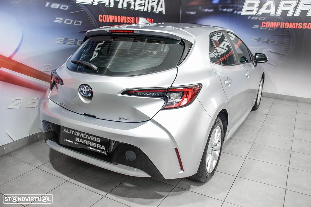 Toyota Corolla 1.8 Hybrid Comfort - 18