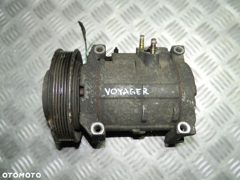 Chrysler Voyager IV sprężarka klimatyzacji 2.4
