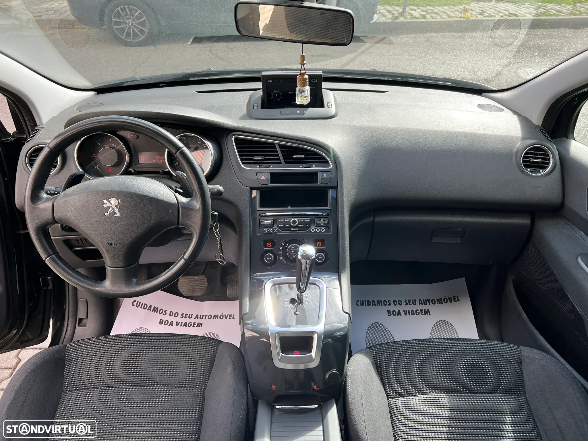 Peugeot 5008 1.6 E-HDi 7L Allure 2-Tronic - 7