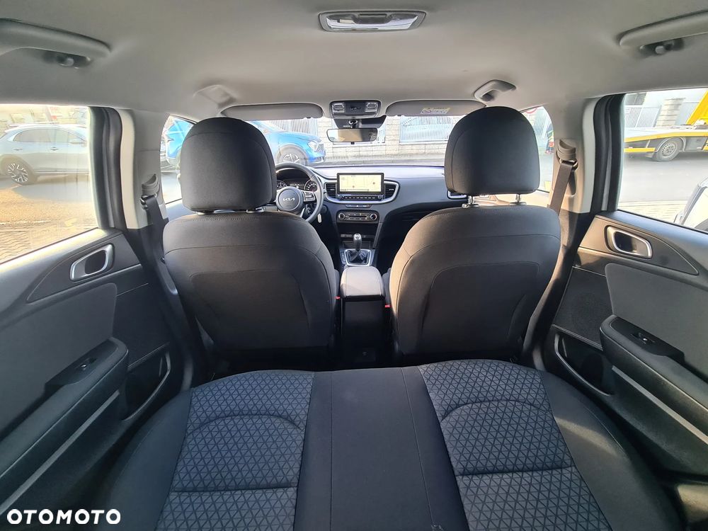 Kia Ceed 1.5 T-GDI S - 19