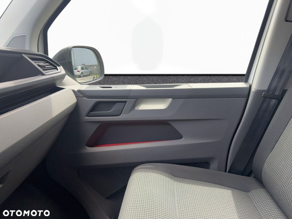 Volkswagen Transporter 2.0 TDI /150 KM FURGON MANULA - 24
