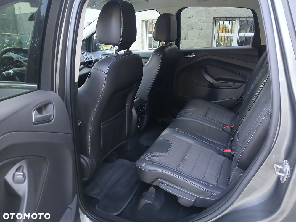Ford Kuga 2.0 TDCi 4x4 Titanium - 21