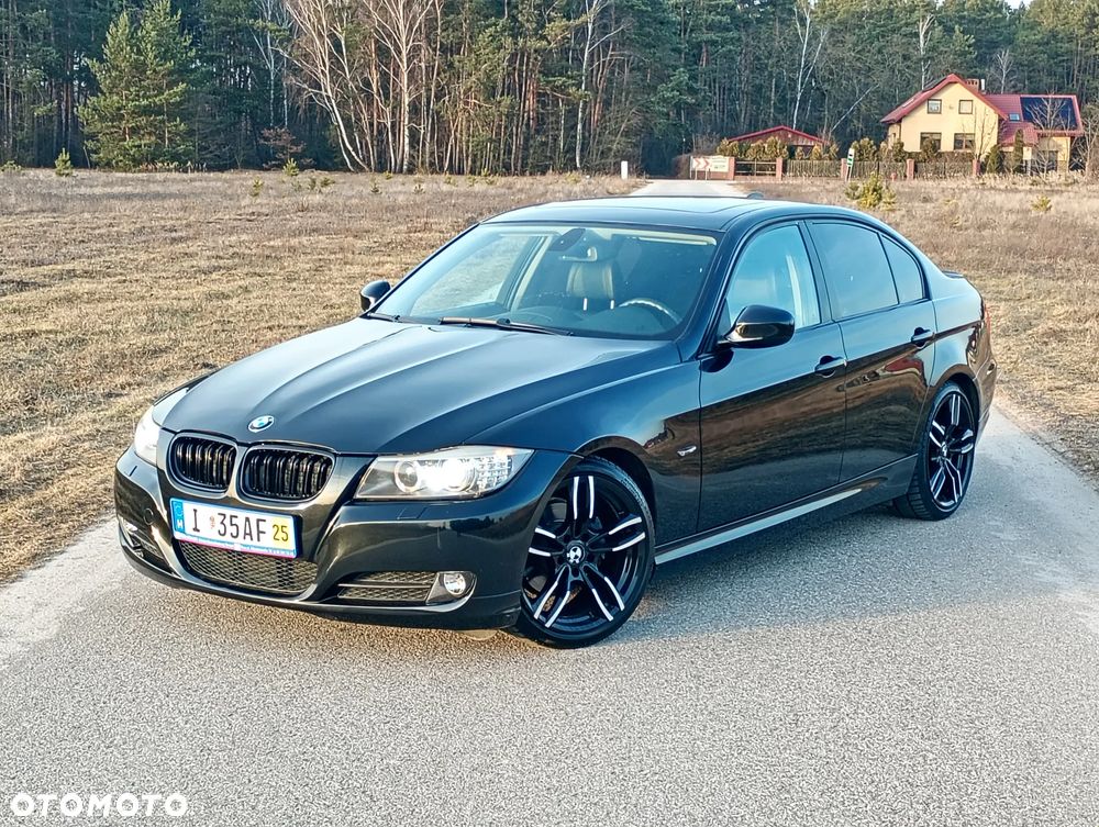 BMW Seria 3 320i Edition Exclusive - 1