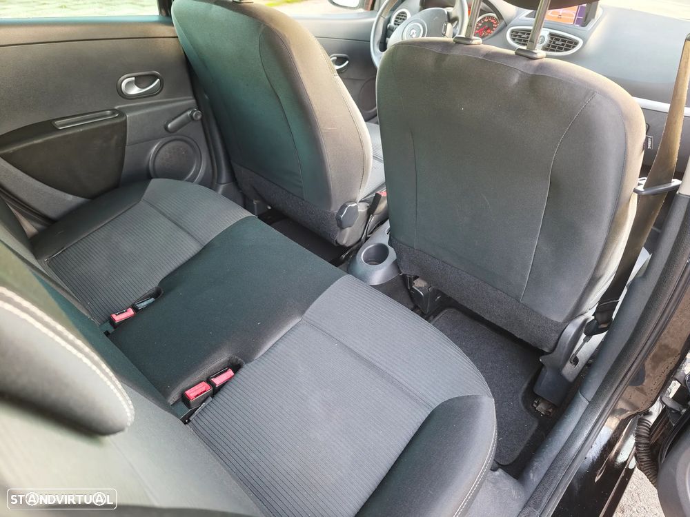 Renault Clio 1.5 dCi Dynamique 98g - 9