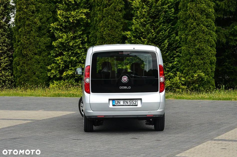 Fiat Doblo 1.4 16V Easy - 12