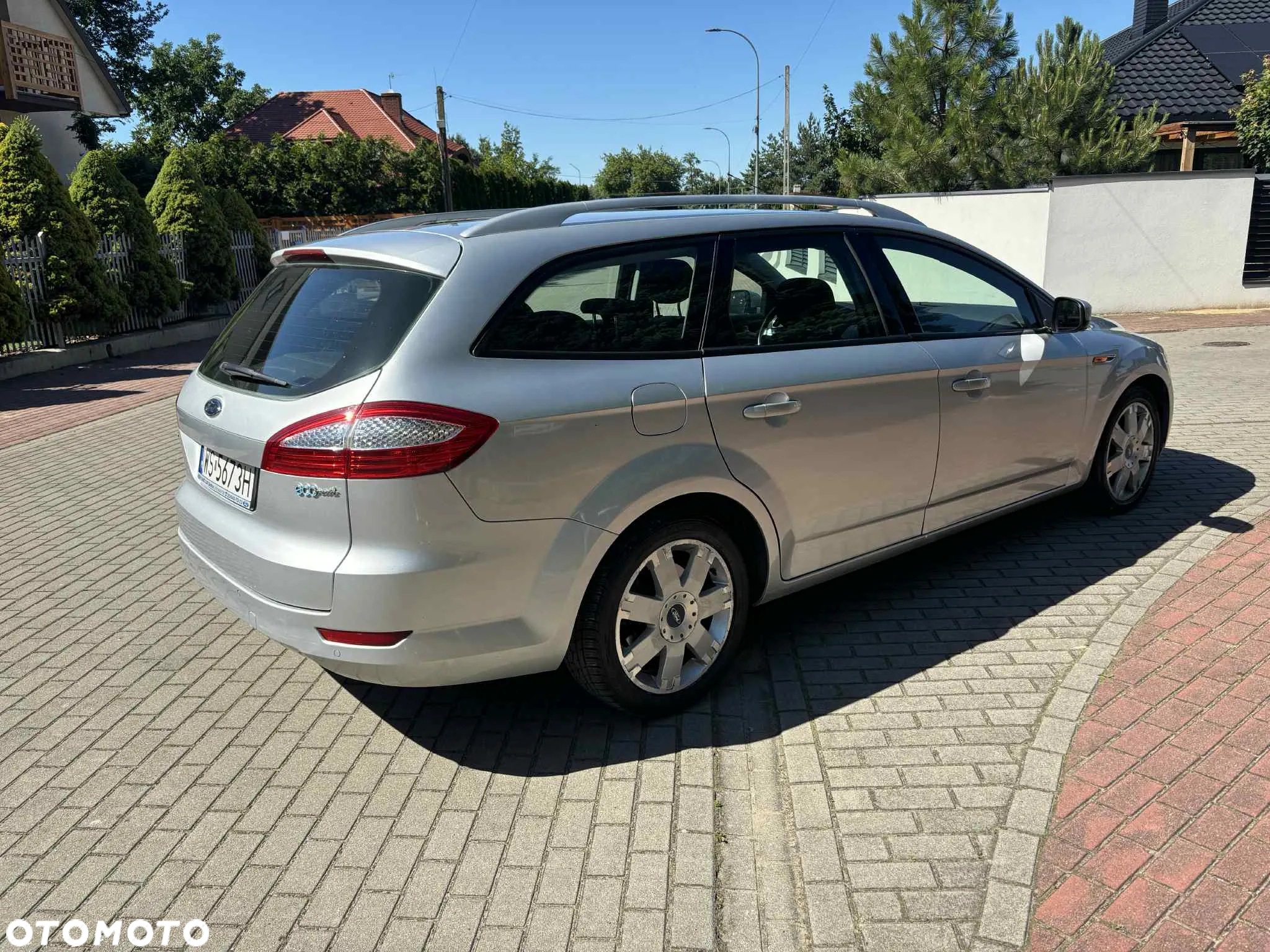 Ford Mondeo - 10
