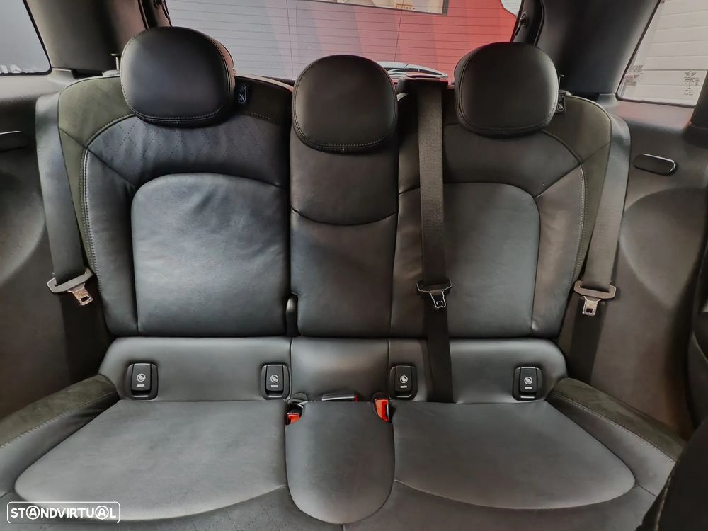 MINI 5 Portas Cooper SD Auto Desportiva - 43