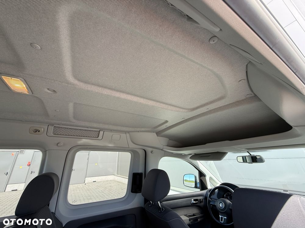 Volkswagen Caddy - 32