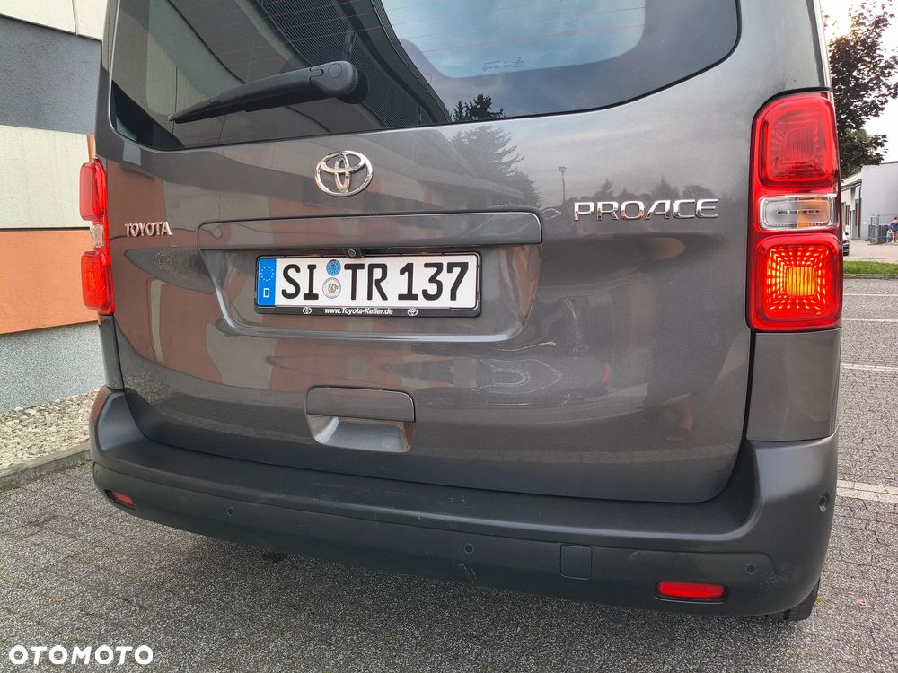 Toyota PROACE NOWY MODEL 1.5 D-4D (120KM) (L2H1) (EURO,6) KLIMA FULL OPCJA STAN IDEALNY NIE MA RDZY 100% BEZWYPADKOWY SERWIS A.S.O. DO KOŃCA ! ! ! - 36