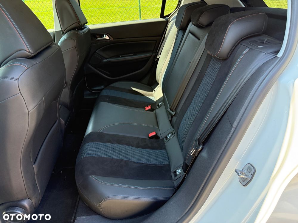 Peugeot 308 BlueHDi FAP 130 Stop & Start Tech Edition - 16