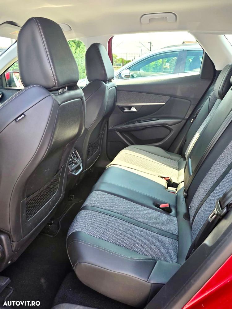 Peugeot 3008 PureTech 130 Stop & Start GPF EAT8 Allure - 19