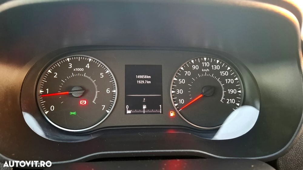 Dacia Duster SCe 115 2WD Prestige - 28