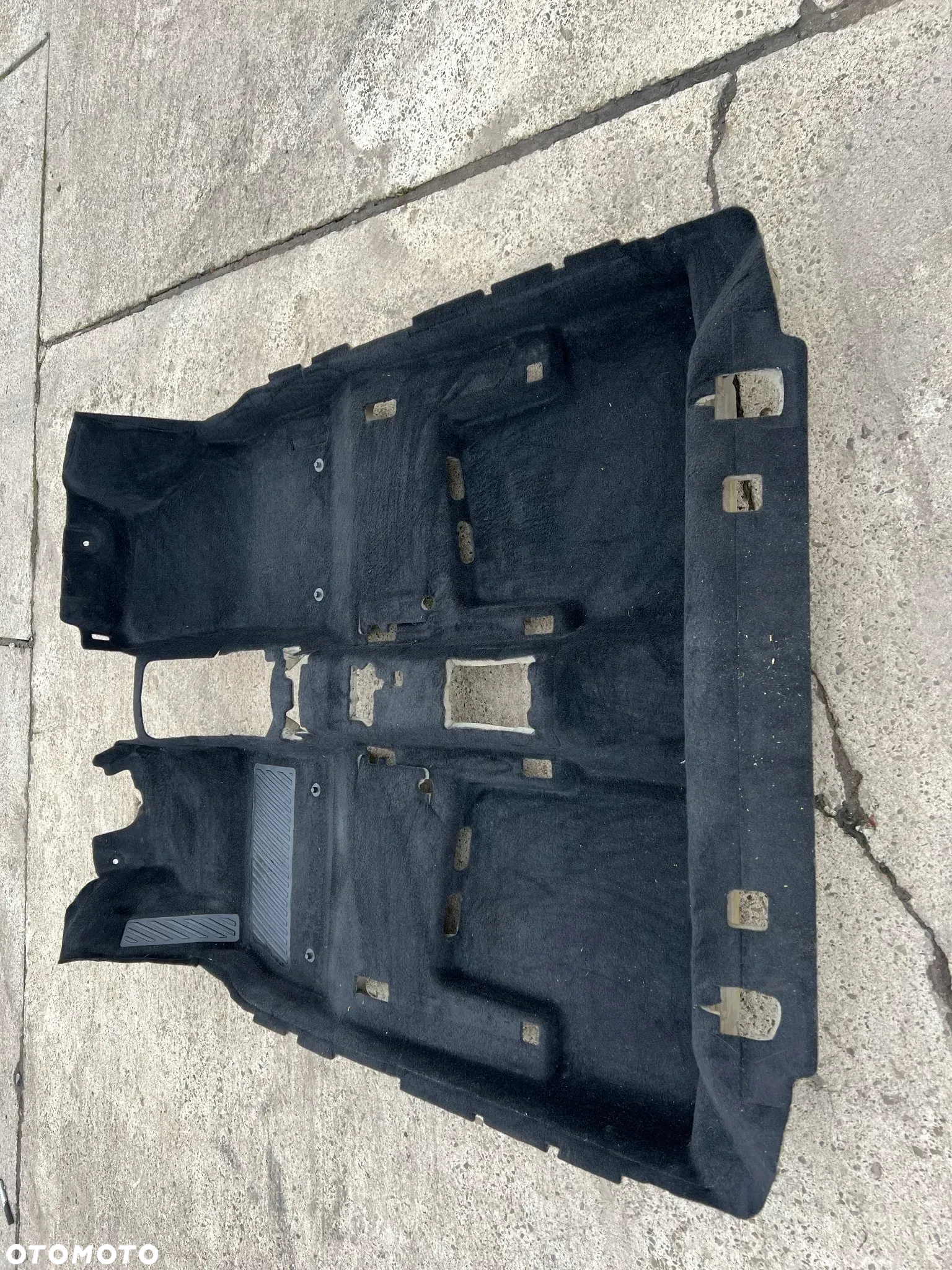 Wykładzina dywanik dywan Opel Astra V K - 2