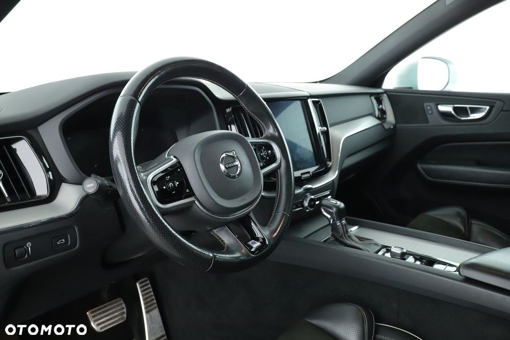 Volvo XC 60 - 19