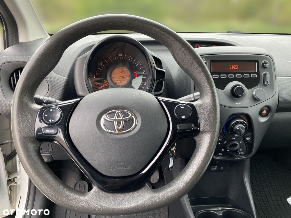 Toyota Aygo - 16