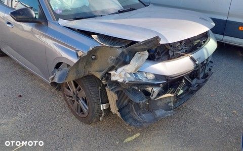 Peugeot 308 PureTech 130 EAT8 Allure - 7