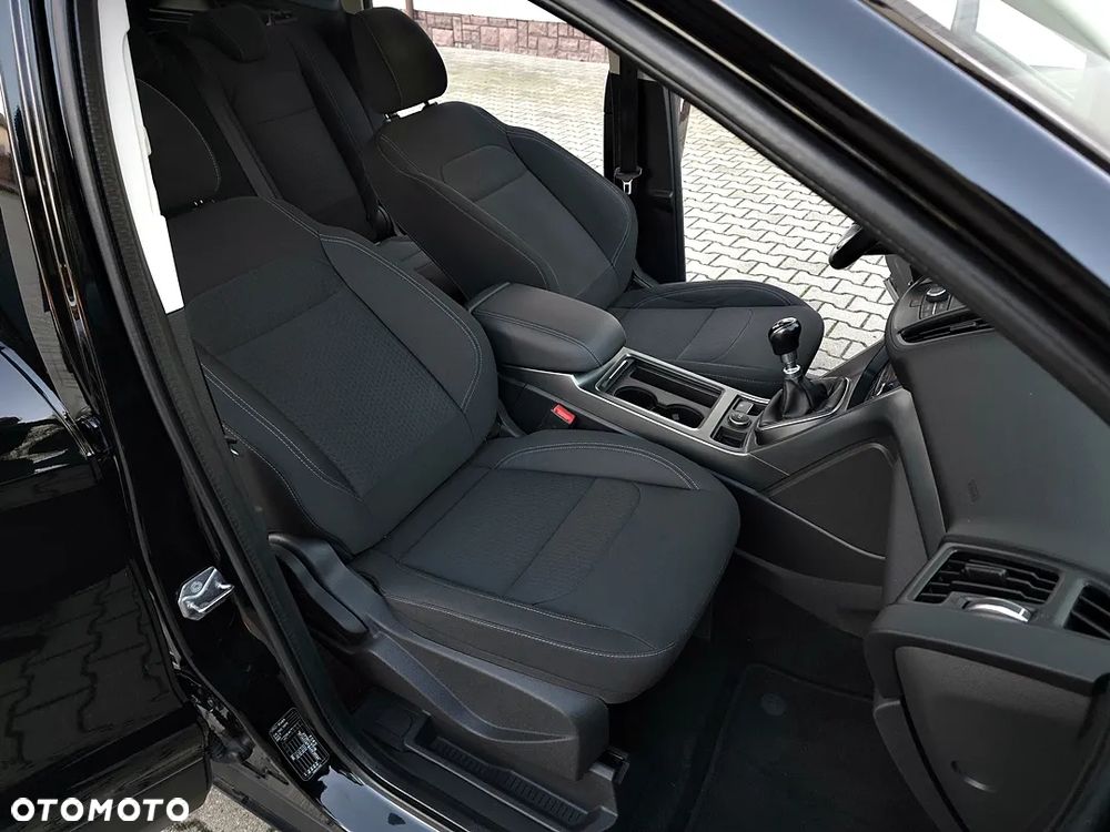 Ford Kuga 2.0 TDCi FWD Titanium Plus - 40