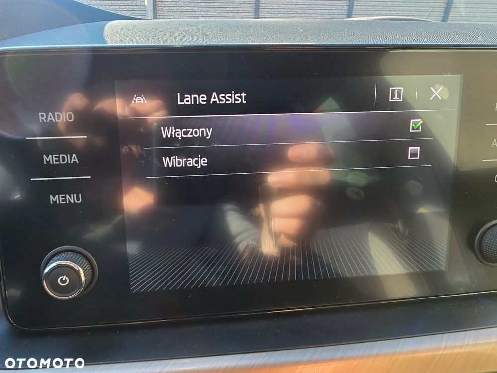 Skoda Kamiq 1.0 TSI Style DSG - 32